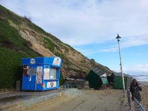 southbourne landslide 22-12-13